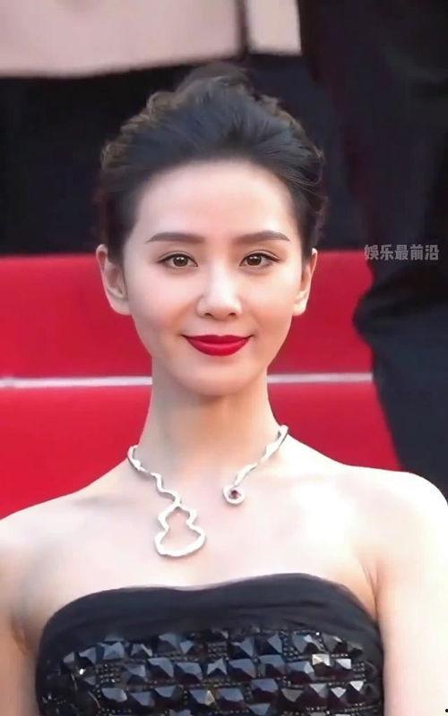 吃瓜娱乐圈刘诗诗,娱乐圈的清新瓜田，甜蜜与成长并存的美丽传奇